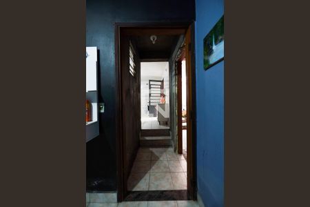 Corredor de casa para alugar com 1 quarto, 50m² em Vila Monte Serrat, Cotia