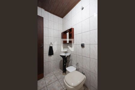 Banheiro de casa para alugar com 1 quarto, 50m² em Vila Monte Serrat, Cotia