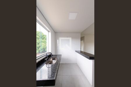 Apartamento à venda com 60m², 2 quartos e 1 vaga Apartamento à venda com 60m², 2 quartos e 1 vagaCozinha