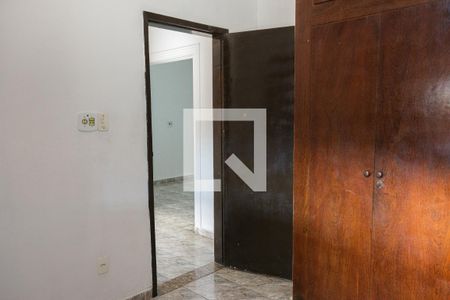 Casa para alugar com 400m², 4 quartos e 4 vagas Casa para alugar com 400m², 4 quartos e 4 vagasQuarto 1