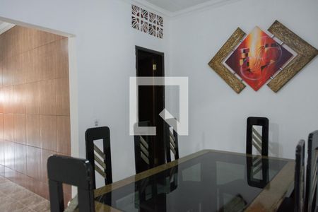 Casa para alugar com 400m², 4 quartos e 4 vagas Casa para alugar com 400m², 4 quartos e 4 vagasCozinha