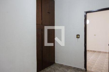 Casa para alugar com 400m², 4 quartos e 4 vagas Casa para alugar com 400m², 4 quartos e 4 vagasQuarto 2