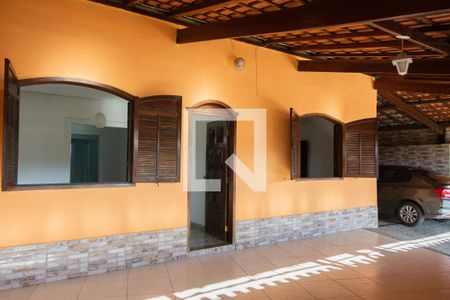 Casa para alugar com 400m², 4 quartos e 4 vagas Casa para alugar com 400m², 4 quartos e 4 vagasFachada