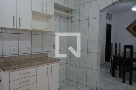 Casa para alugar com 400m², 4 quartos e 4 vagas Casa para alugar com 400m², 4 quartos e 4 vagasCozinha