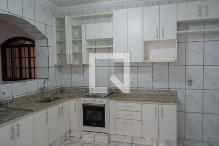 Casa para alugar com 400m², 4 quartos e 4 vagas Casa para alugar com 400m², 4 quartos e 4 vagasCozinha