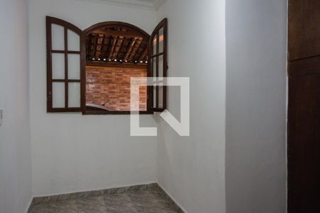 Casa para alugar com 400m², 4 quartos e 4 vagas Casa para alugar com 400m², 4 quartos e 4 vagasQuarto 2