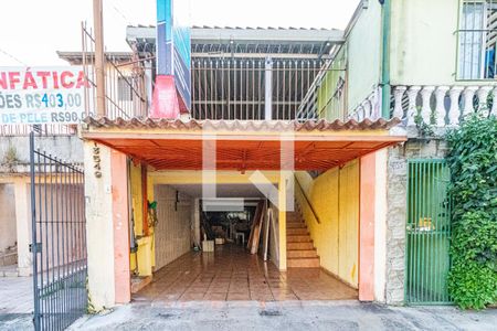 Casa para alugar com 250m², 3 quartos e 2 vagas Casa para alugar com 250m², 3 quartos e 2 vagasGaragem