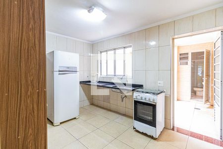 Casa para alugar com 250m², 3 quartos e 2 vagas Casa para alugar com 250m², 3 quartos e 2 vagasCozinha