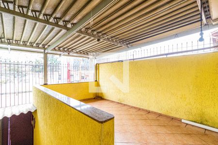 Casa para alugar com 250m², 3 quartos e 2 vagas Casa para alugar com 250m², 3 quartos e 2 vagasVaranda