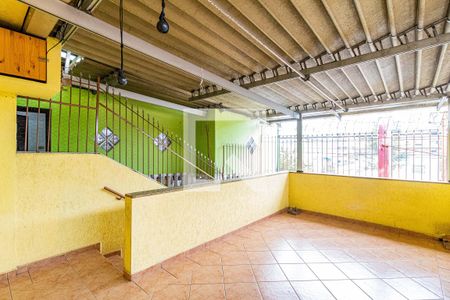 Casa para alugar com 250m², 3 quartos e 2 vagas Casa para alugar com 250m², 3 quartos e 2 vagasVaranda