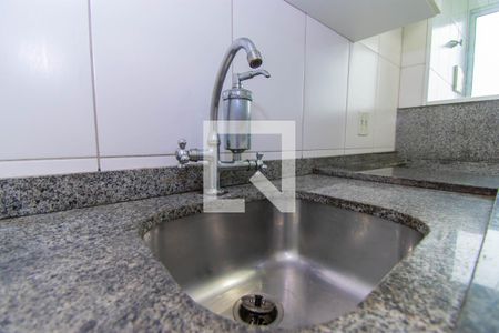 Apartamento para alugar com 47m², 2 quartos e 1 vagaCozinha - Torneira