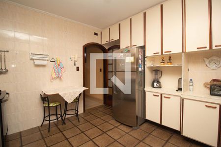 Casa à venda com 200m², 4 quartos e 2 vagasCozinha