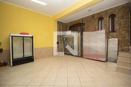 Casa à venda com 200m², 4 quartos e 2 vagasGaragem