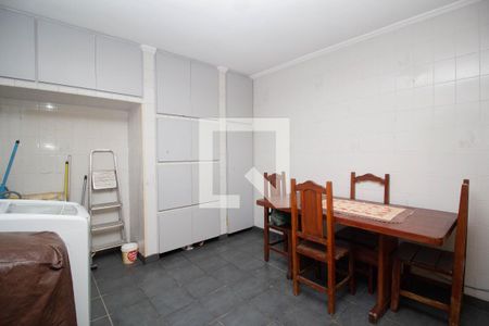 Casa à venda com 200m², 4 quartos e 2 vagasÁrea de Serviço