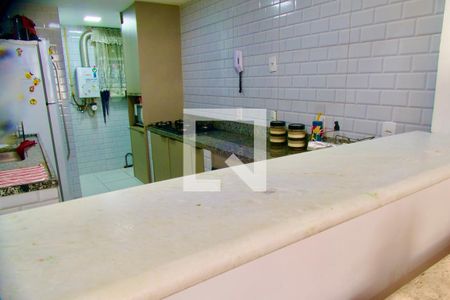 Apartamento à venda com 63m², 2 quartos e 1 vagaCozinha americana