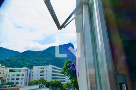 Apartamento à venda com 63m², 2 quartos e 1 vagaSala vista