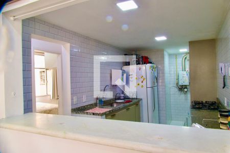 Apartamento à venda com 63m², 2 quartos e 1 vagaCozinha americana