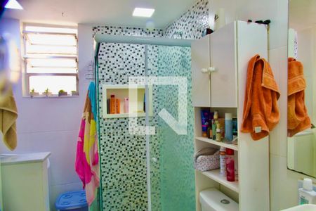 Apartamento à venda com 63m², 2 quartos e 1 vagaBanheiro social