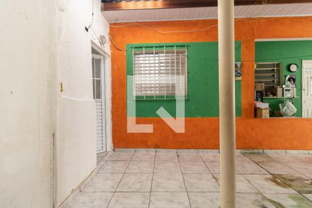Casa à venda com 35m², 1 quarto e sem vagaQuintal