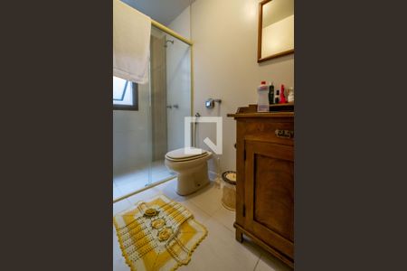 Casa para alugar com 126m², 3 quartos e 2 vagas Casa para alugar com 126m², 3 quartos e 2 vagasBanheiro Social