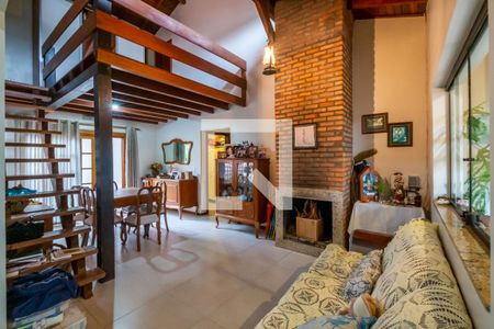 Sala de casa para alugar com 3 quartos, 126m² em Tristeza, Porto Alegre