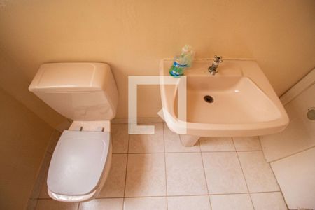 Casa à venda com 476m², 5 quartos e 4 vagasLavabo