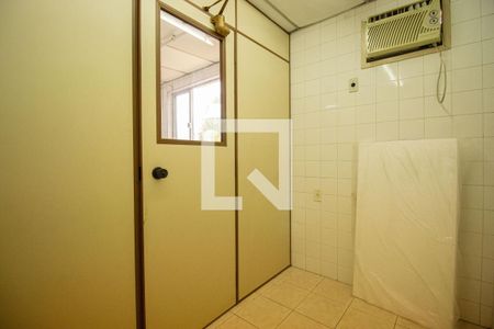 Casa à venda com 476m², 5 quartos e 4 vagasÁrea comum