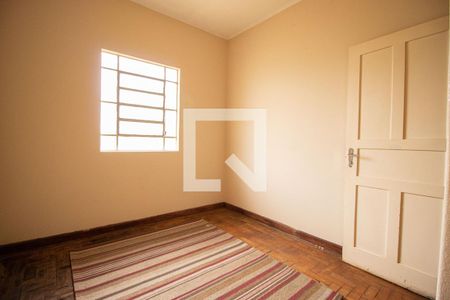 Casa à venda com 476m², 5 quartos e 4 vagasQuarto 4