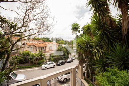 Casa à venda com 476m², 5 quartos e 4 vagasVista da varanda do Quarto 1