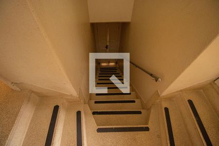 Casa à venda com 476m², 5 quartos e 4 vagasEscadas 1° andar