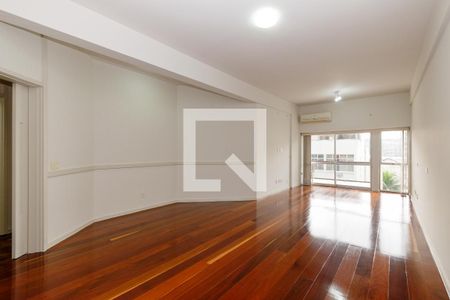 Sala de apartamento para alugar com 3 quartos, 120m² em Tijuca, Rio de Janeiro