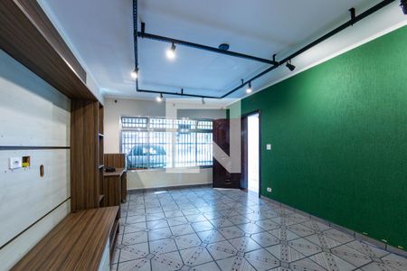 Sala de casa à venda com 3 quartos, 142m² em São Lucas, São Paulo