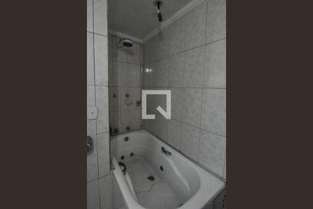 Casa à venda com 450m², 4 quartos e 4 vagasBanheiro da Suíte