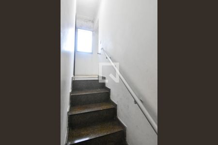 Casa à venda com 450m², 4 quartos e 4 vagasEscada