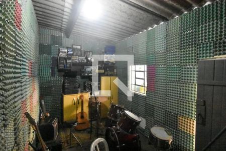 Casa à venda com 450m², 4 quartos e 4 vagasQuarto de Serviço