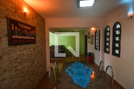 Casa à venda com 450m², 4 quartos e 4 vagasSala de Jantar