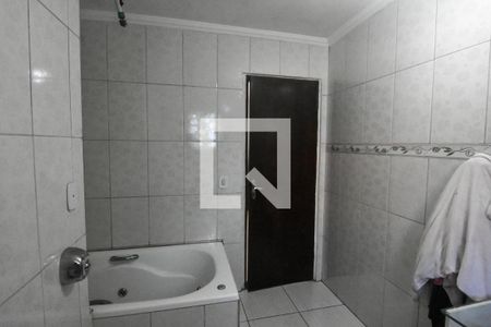 Casa à venda com 450m², 4 quartos e 4 vagasBanheiro da Suíte