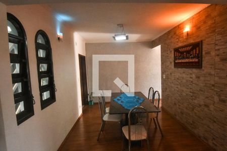 Casa à venda com 450m², 4 quartos e 4 vagasSala de Jantar