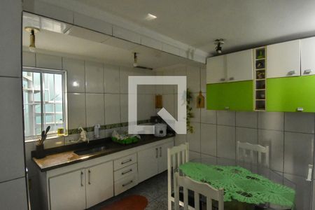 Casa à venda com 450m², 4 quartos e 4 vagasCozinha