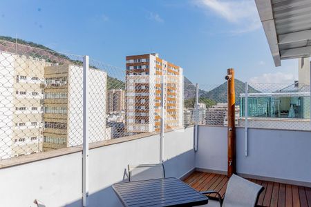 Apartamento à venda com 128m², 2 quartos e 2 vagasTerraço Cobertura