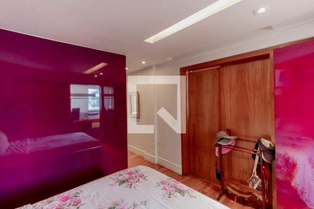 Apartamento à venda com 128m², 2 quartos e 2 vagasSuíte