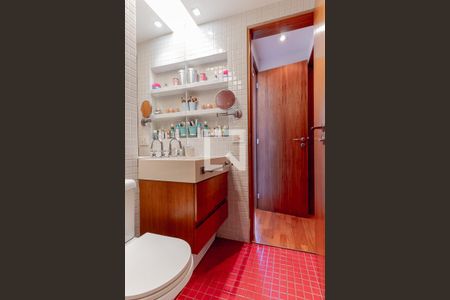 Apartamento à venda com 128m², 2 quartos e 2 vagasBanheiro da Suíte