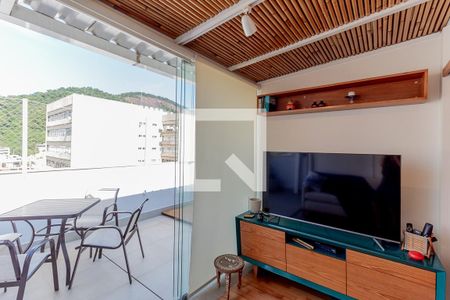 Apartamento à venda com 128m², 2 quartos e 2 vagasSala íntima Suíte