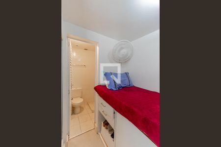 Apartamento à venda com 128m², 2 quartos e 2 vagasQuarto de Serviço
