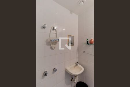 Apartamento à venda com 128m², 2 quartos e 2 vagasBanheiro de serviço