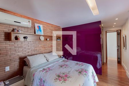 Apartamento à venda com 128m², 2 quartos e 2 vagasSuíte