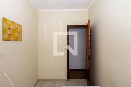 Casa à venda com 250m², 5 quartos e 2 vagas Casa à venda com 250m², 5 quartos e 2 vagasQuarto 4