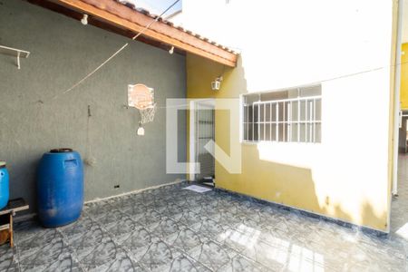 Casa à venda com 250m², 5 quartos e 2 vagas Casa à venda com 250m², 5 quartos e 2 vagasQuintal