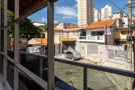 Casa à venda com 250m², 5 quartos e 2 vagas Casa à venda com 250m², 5 quartos e 2 vagasVaranda do quarto 2