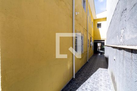 Casa à venda com 250m², 5 quartos e 2 vagas Casa à venda com 250m², 5 quartos e 2 vagasÁrea externa